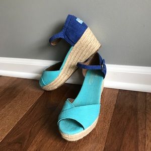 Toms Wedges